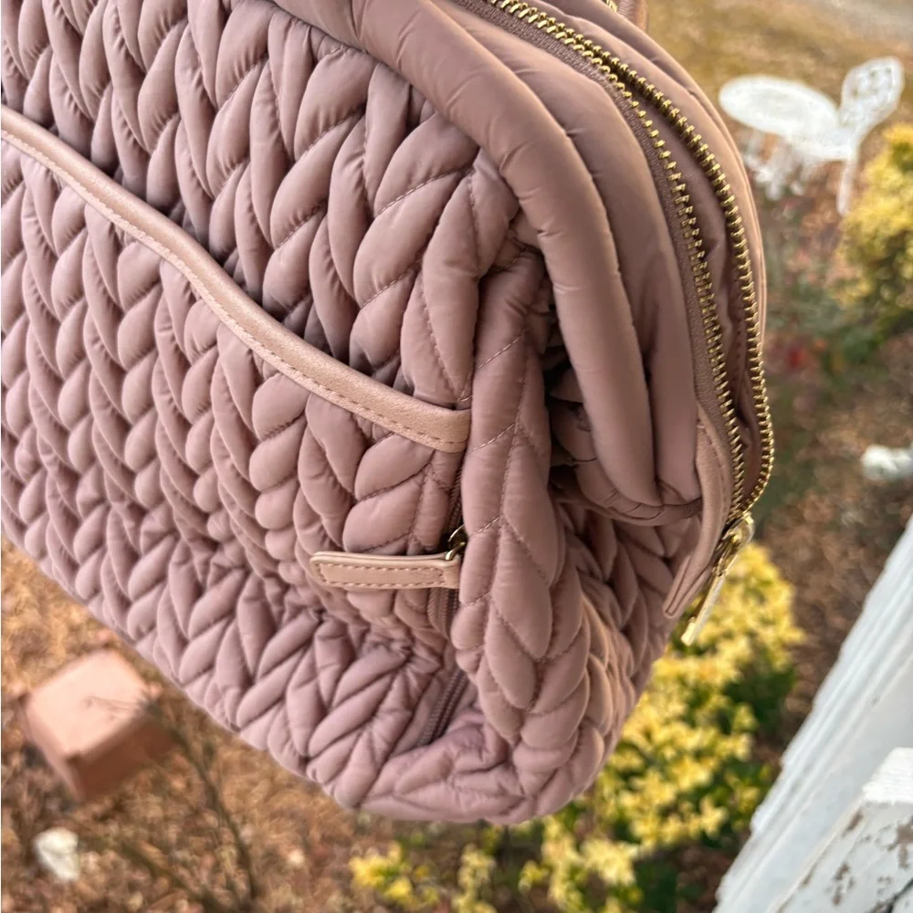 Pre owned Happ Brand Paige Caryall Diaper bag slight stain I can see in pic